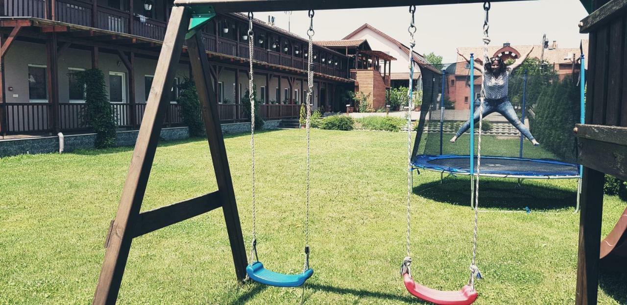 Sweet Life Wellness Apartments إيغيرسولوك المظهر الخارجي الصورة